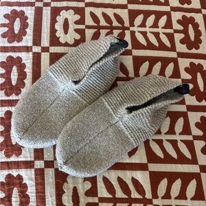 Bombas Gripper Slippers